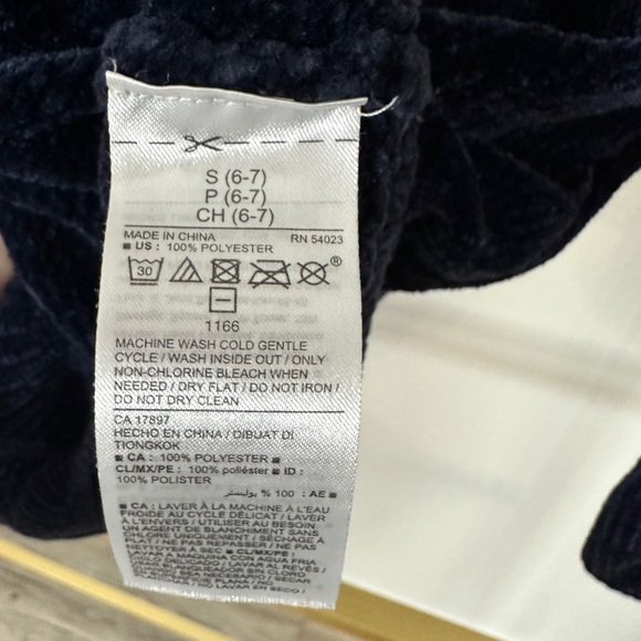 Old Navy Girls Trumpet Sleeve Chenille Navy Blue Sweater Size 6 - 7 - Picture 4 of 5